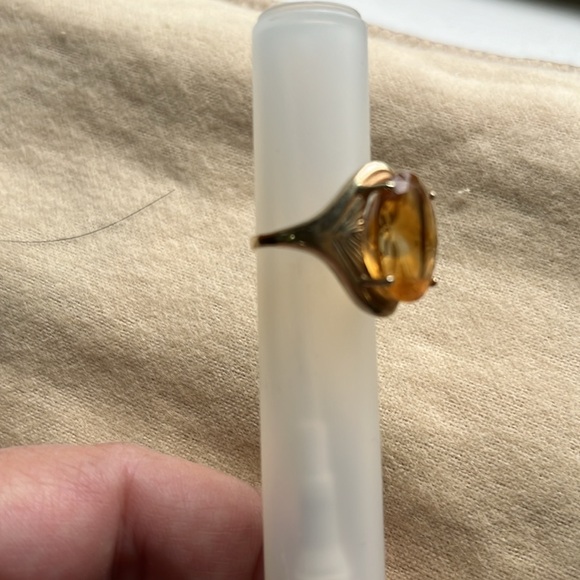 Citrine ring set in 10 K gold!  Size 6 - Picture 2 of 4
